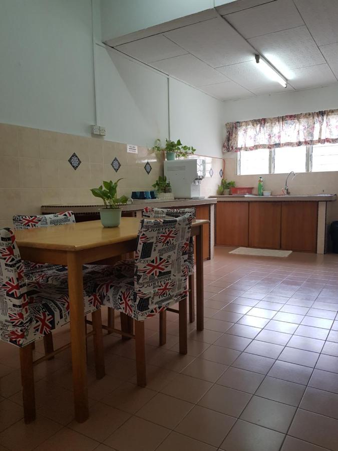 Homestay 12-15 Pax Ssue Silibin Guest House-homestay *