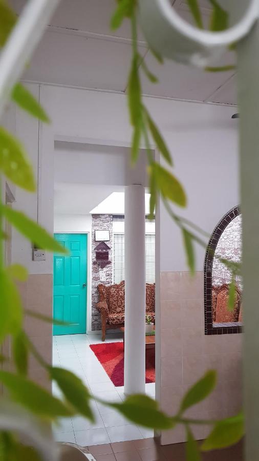 Homestay 12-15 Pax Ssue Silibin Guest House-homestay *